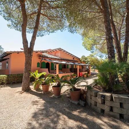 מלון דירות Gavila's Residenza Turistico Alberghiera 3*