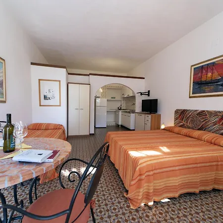 Gavila's Residenza Turistico Alberghiera Porto Azzurro