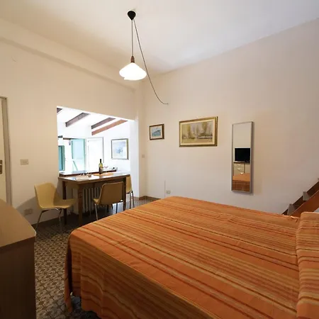 Lägenhetshotell Gavila's Residenza Turistico Alberghiera Porto Azzurro