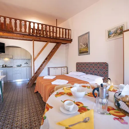 Gavila's Residenza Turistico Alberghiera Lägenhetshotell Porto Azzurro