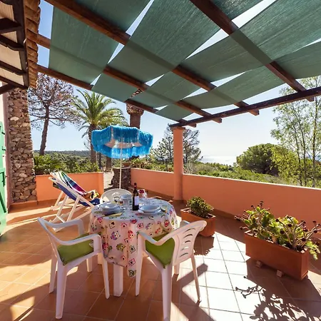 Lägenhetshotell Gavila's Residenza Turistico Alberghiera Porto Azzurro