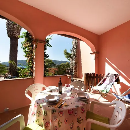 Gavila's Residenza Turistico Alberghiera Lägenhetshotell 3*
