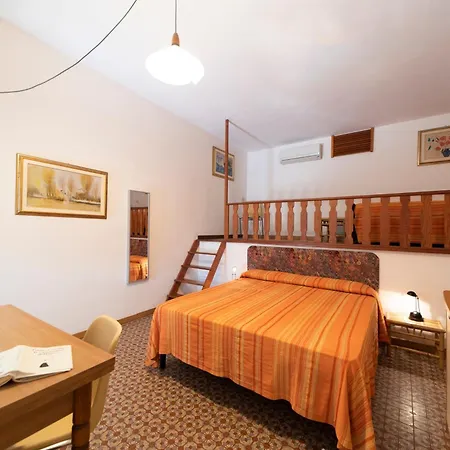 Gavila's Residenza Turistico Alberghiera Lägenhetshotell Porto Azzurro