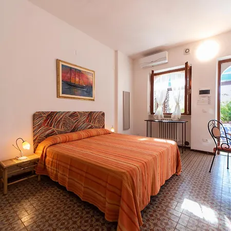 Gavila's Residenza Turistico Alberghiera Lägenhetshotell Porto Azzurro
